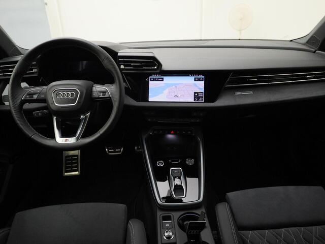 Audi A3 Limousine 35 TFSI/150PK S-tronic S Line · Sonos · Apple/Android · Leder/Alcantara · Camera + Parkeersensoren · Garantie tot augustus 2029 of 100.000km