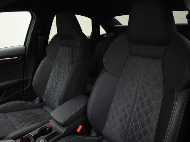Audi A3 Limousine 35 TFSI/150PK S-tronic S Line · Sonos · Apple/Android · Leder/Alcantara · Camera + Parkeersensoren · Garantie tot augustus 2029 of 100.000km