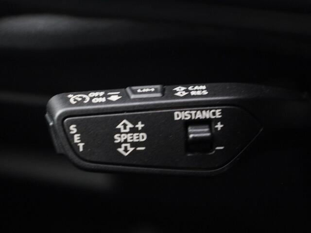 Audi A3 Limousine 35 TFSI/150PK S-tronic S Line · Sonos · Apple/Android · Leder/Alcantara · Camera + Parkeersensoren · Garantie tot augustus 2029 of 100.000km