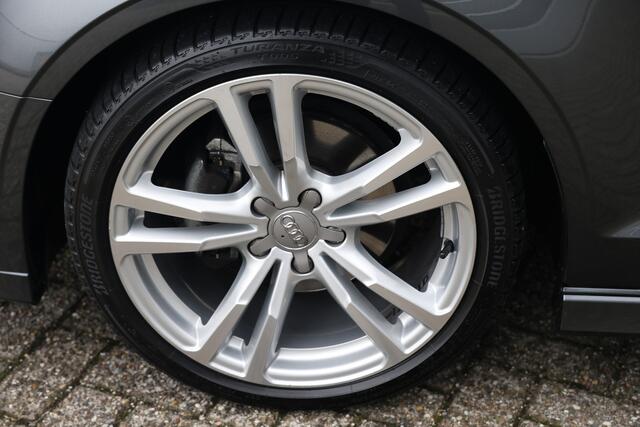 Audi A3 Limousine 30 TFSI 3x S-line NAP|Virtual|Stoelverw|Zwart optiek