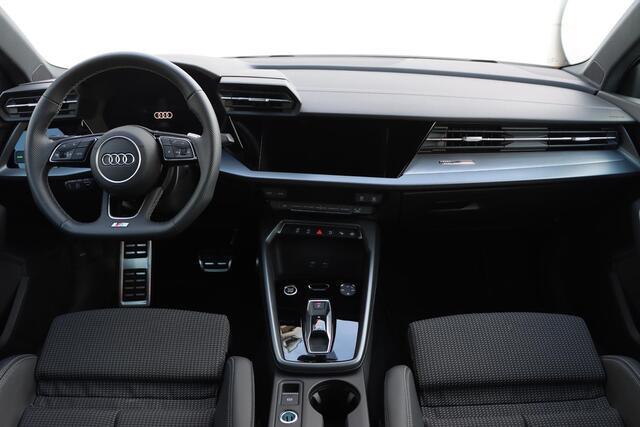 Audi A3 Limousine 30 TFSI S edition 115pk S-Tronic