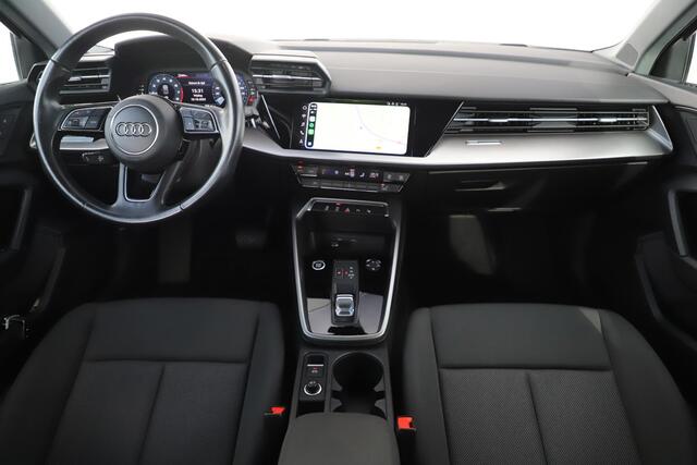Audi A3 Limousine 30 TFSI Pro Line Automaat Navigatie Carplay Android Climate Cruise Control Parkeersensor LED Rijstrooksensor