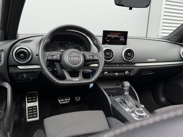Audi A3 Limousine 35 TFSI CoD Sport S Line Edition | S-Line | Panoramadak | Draadloze telefoonlader