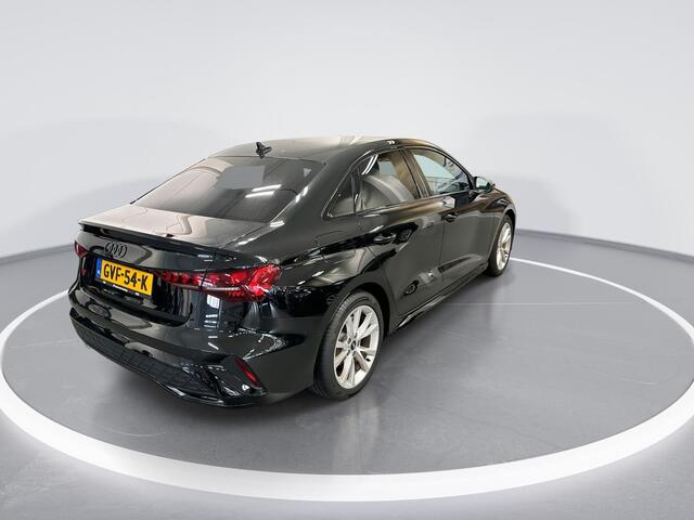 Audi A3 Limousine 30 TFSI 115pk S-tronic S edition · Apple/Android Car Play · Camera · Navigatie · Parkeer Assistent · P-Sensoren · 17'' Inch · Garantie t/m 19-12-2028 of 100.000km
