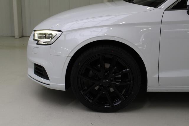 Audi A3 Limousine 35 TFSI 150PK Navigatie | Lichtmetalen velgen | Cruise Control