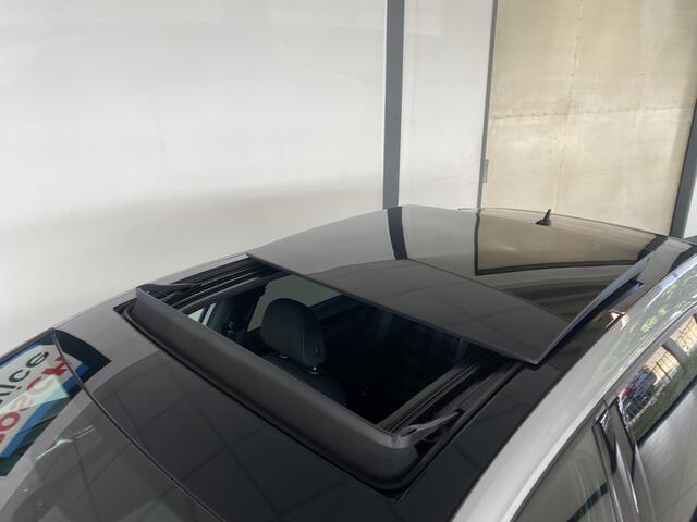 Audi A3 Limousine 35 TFSI Business edition Adaptieve cruise contr. + Parkeerassistent