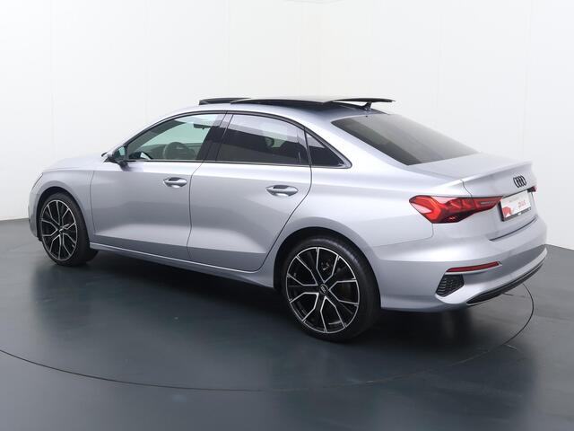 Audi A3 Limousine 30 TFSI Advanced edition | 110 PK | Automaat | Multifunctioneel stuurwiel | Adaptive Cruisecontrol | Parkeersensoren |