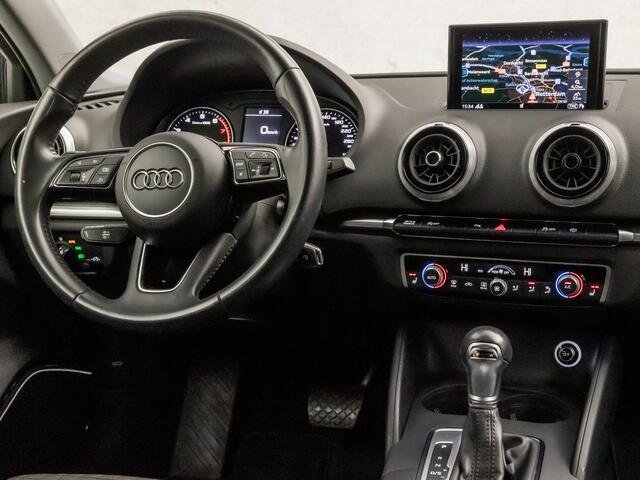 Audi A3 Limousine 35 TFSI S-Line Sport 150Pk Automaat (GROOT NAVI, CLIMATE, BANG&OLUFSEN, STOELVERWARMING, SPORTSTOELEN, LED KOPLAMPEN, GETINT GLAS, CRUISE, NIEUWSTAAT)
