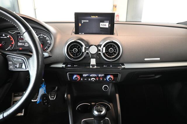 Audi A3 Limousine 30 TFSI Sport S-Line Clima Navigatie LED Rijklaarprijs Inruil Mogelijk!