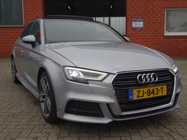 Audi A3 1.0 TFSI Sport S-Line Edition, Panorama