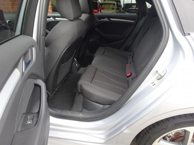 Audi A3 1.0 TFSI Sport S-Line Edition, Panorama