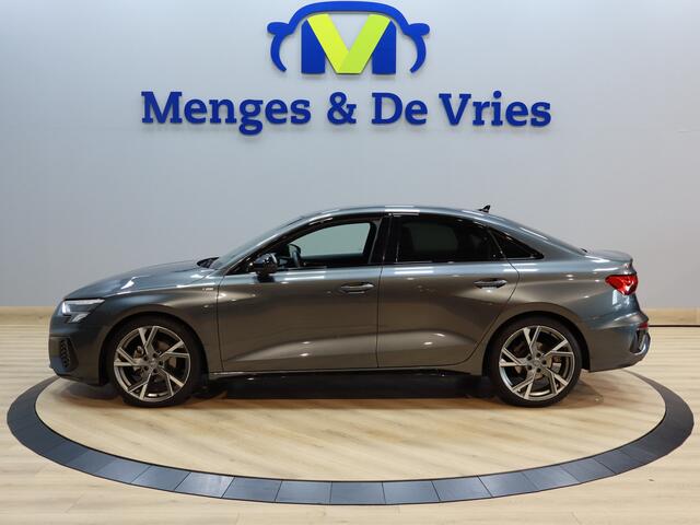 Audi A3 Limousine 30 TFSI S edition 3X S Line | Airco ECC | Virtual | Sfeer | 19" | Camera | Adpative Cruise | Isofix | NAP