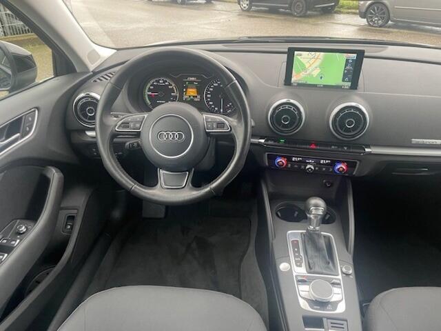 Audi A3 A3 1.4 E-TRON ATTR. PL+