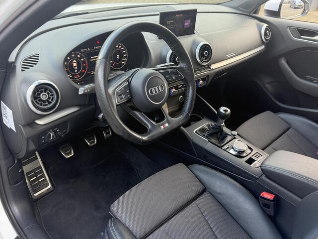 Audi A3 Limousine 30 TFSI Advance Sport l DAB l Virtuele Dashboard l S-Line