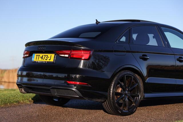 Audi A3 Limousine 1.5 TFSI 150 PK S Line ? Pano ? Carplay ? ACC ? B&O