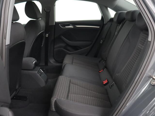 Audi A3 1.0 TFSI Design Pro Line Plus | Stoelverwarming | Trekhaak | Sportstoelen | Full LED | Navigatie | DAB | Cruise control | Climate control | Parkeerhulp | Bluetooth
