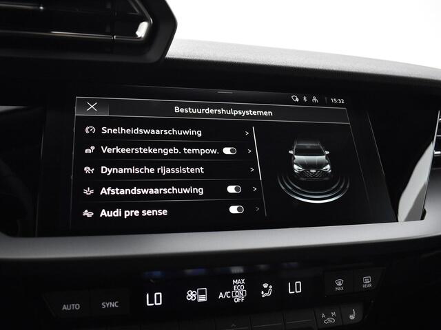 Audi A3 Limousine Advanced edition 30 TFSI 85 kW / 116 PK Limousine · Sonos · Achteruitrijcamera · Stoelverwarming · MEGA Sale