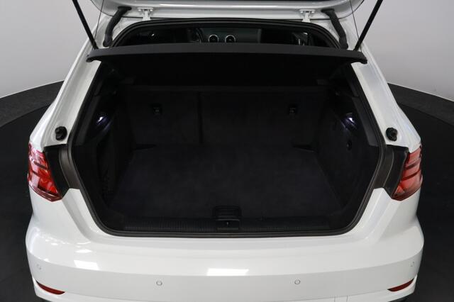 Audi A3 1.5 TFSI Sport S-line Edition dealer onderhoud pano