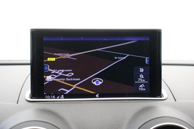 Audi A3 Sportback 30 G-Tron Pro Line Automaat - Navi, Camera, Trekhaak
