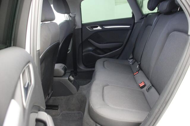 Audi A3 Sportback 30 G-Tron Pro Line Automaat - Navi, Camera, Trekhaak