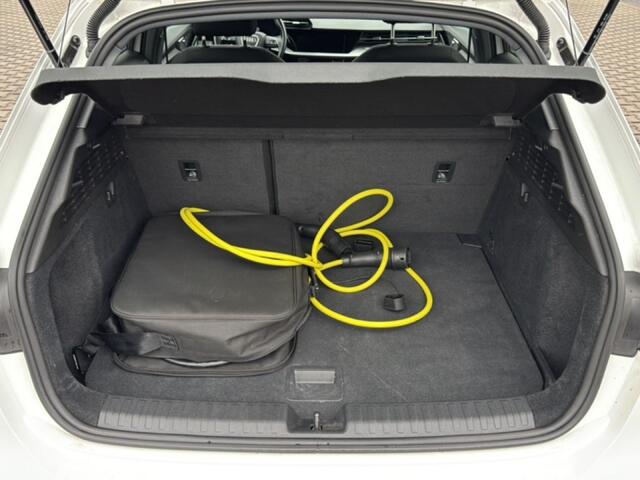 Audi A3 40 TFSIe ADVANCED PDC/ACC/STOELVERW/NAVI