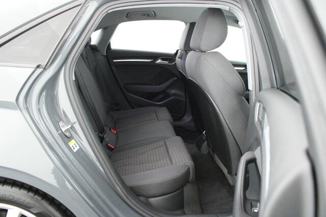 Audi A3 Limousine 1.5 TFSI 150pk CoD Sport Trekhaak Xenon Stoelverwarming Navigatie Sportstoelen