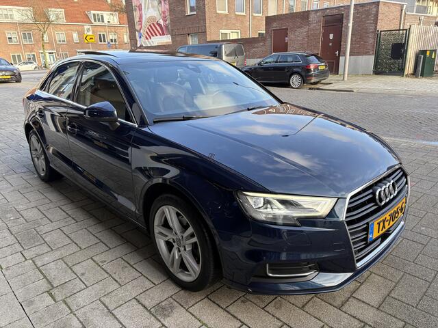 Audi A3 Limousine 35 TFSI CoD Design NL AUTO/PANORAMA
