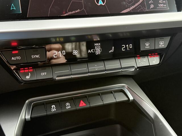 Audi A3 Limousine 30 TFSI AUT. *!* 2x S-LINE *!* CARPLAY/ LED/ 18 INCH/ BLACK OPTIEK/ PRIVACY GLAS *!*