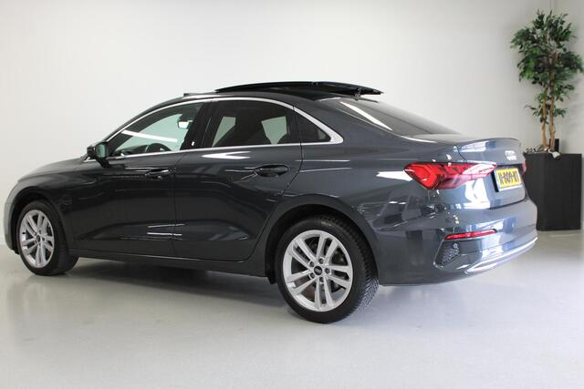 Audi A3 Limousine 30 TFSI Business edition | PANO-DAK | 17'LMV | SPORT-INT | DAB | CRUISE | CARPLAY | NAVI | GETINT-GLAS |