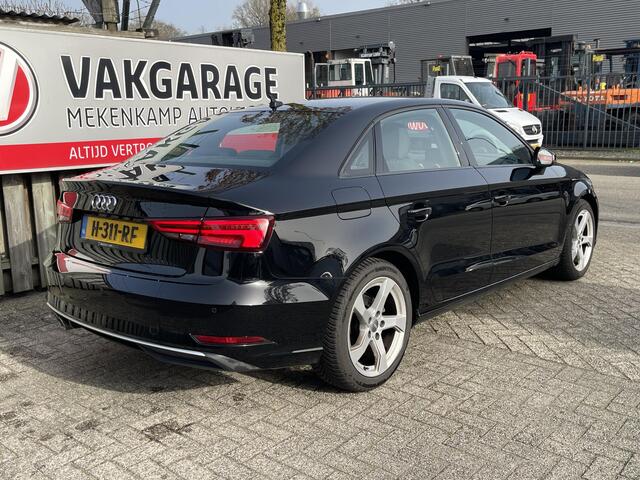 Audi A3 Limousine 35 TFSI CoD Advance 17"/Virtual Cockpit/Climate/PDC v+a/LED/Navigatie