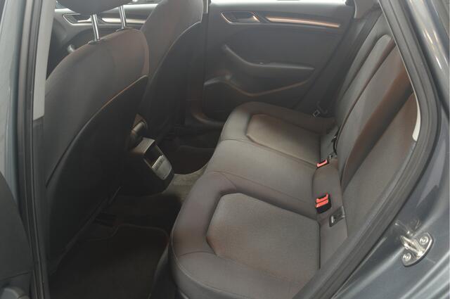 Audi A3 Limousine 1.5 TFSI CoD // 75.000 km // NAVI // ELECTRISCHE TREKHAAK // 150 PK // N.A.P. // PDC //