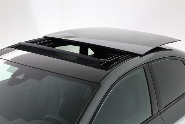 Audi A3 Limousine S edition 35 TFSI 150 pk Panoramadak | Sonos Premium 3d | Lichtpakket Pro Ambient Light