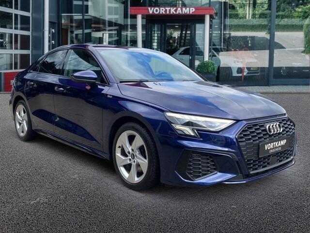 Audi A3 30 TFSI S-LINE MATRIX-LED/PDC/STOELVERW/PDC/NAVI