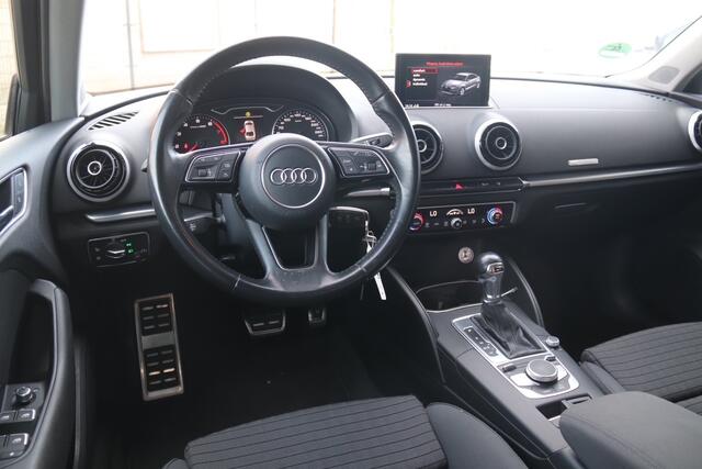 Audi A3 Limousine 1.0 TFSI Sport Lease Edition, Automaat, Camera, Cruise, Trekhaak