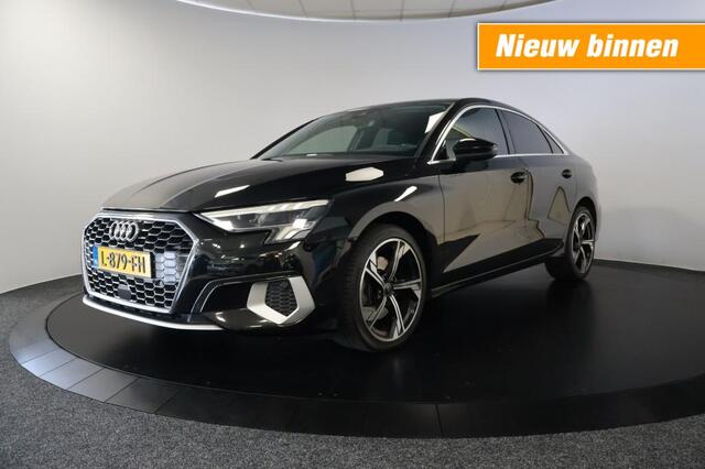 Audi A3 30 TFSI ambient light S-tronic Carplay Lane assist