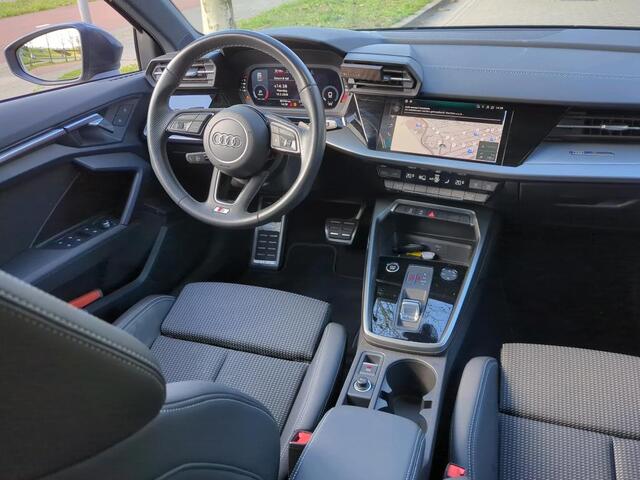 Audi A3 Limousine 30 TFSI S edition NL-AUTO | 1/2 LEDER | CARPLAY