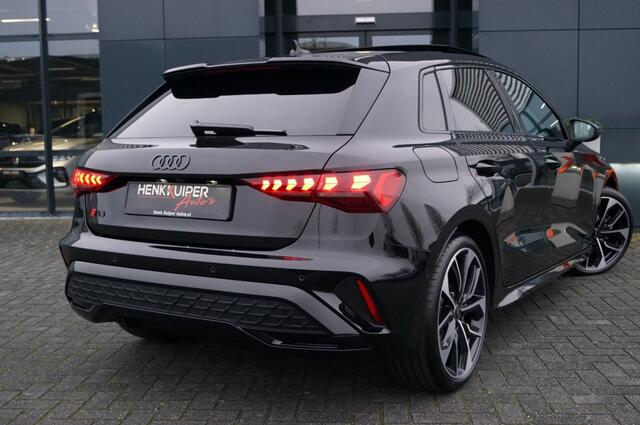 Audi A3 Sportback 35 TFSI S-Tronic S-Line facelift/ Leer ruitmotief/ Panodak/ 19 Inch LM/Camera