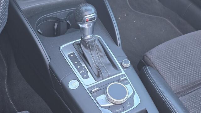 Audi A3 Cabriolet 1.5 TFSI CoD Sport S Line Edition | Automaat | ACC | DC | Stoelverwarming | Trekhaak | PDC | Camera