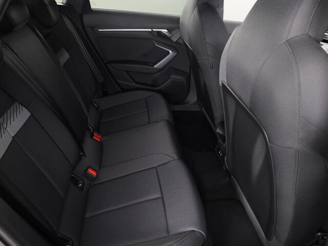 Audi A3 Limousine 35 TFSI Advanced edition 150pk | Navigatie | Parkeersensoren voor en achter | Apple carplay-/ Android auto | Led koplampen |