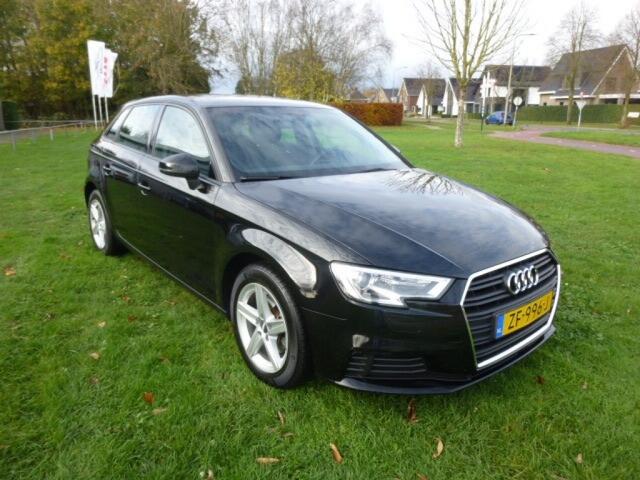 Audi A3 1.6 TDI PRO LINE Sportback
