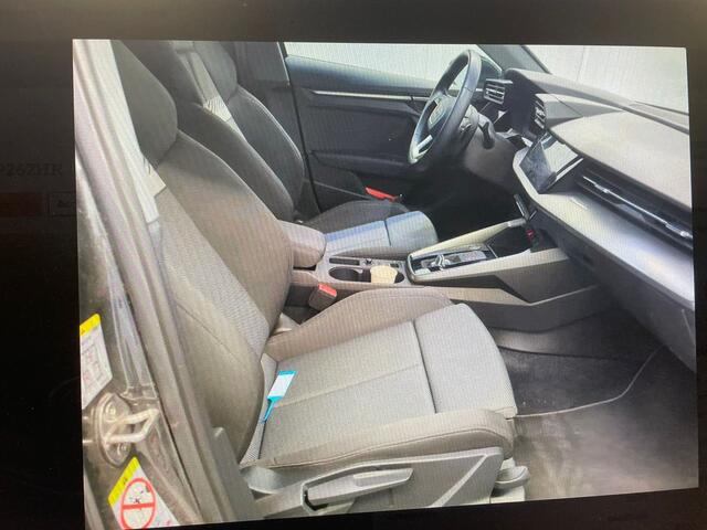 Audi A3 Limousine BWJ 30 TFSI Advanced edition KOMT BINNEN!