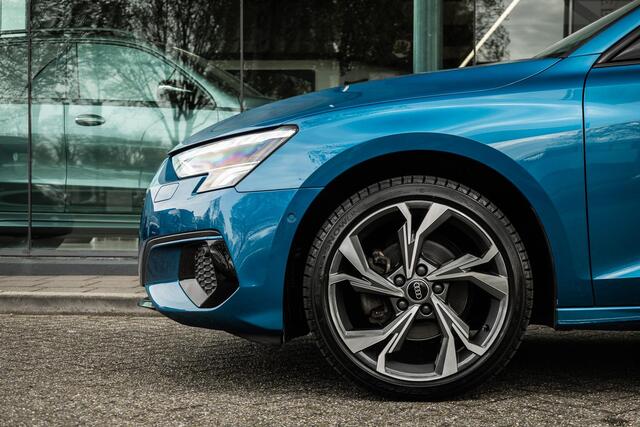 Audi A3 Limousine 30 TFSI Advanced edition Sportstoelen | Camera | Adapt. Cruise