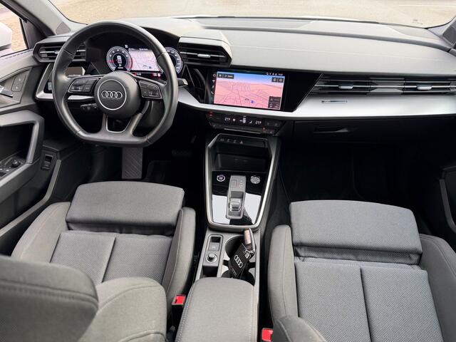 Audi A3 Limousine 35 TFSI 150pk S-tronic Advanced | Camera | Adap. Cruise | Black Edition | Rijklaar incl. 1 jaar Bovag garantie