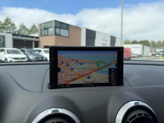 Audi A3 Limousine 30 TFSI Pro Line | 18 Inch | PDC | Park Assist | Navi |