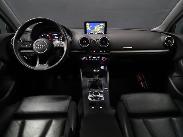 Audi A3 Limousine 35 TFSI CoD Pro Line [SCHUIFKANTELDAK, STOELVERWARMING, CAMERA, PDC V+A, VOL LEDER, CRUISE, BLUETOOTH, CLIMATE, NIEUWSTAAT]