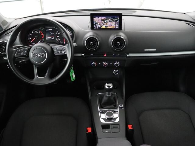 Audi A3 30 TFSI Pro Line | Bi-Xenon | DAB | Navigatie | Cruise control | Bluetooth | Airco | Cruise control | Lichtmetalen velgen