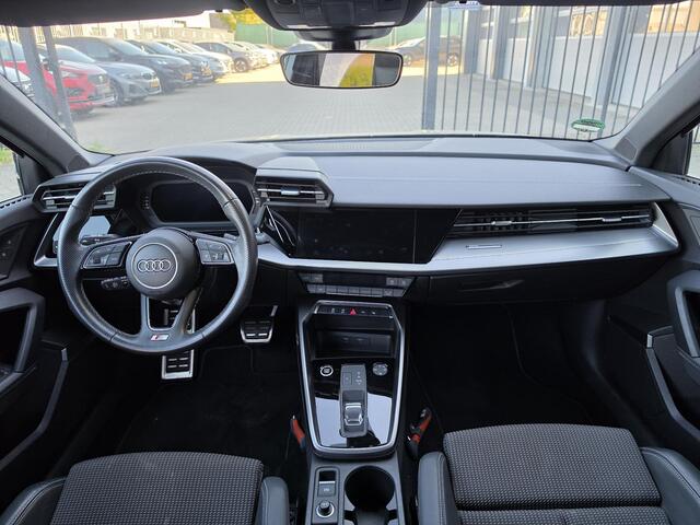 Audi A3 Limousine 35 TFSI S edition | B&O Audio | Achteruitrijcamera | Navigatie |