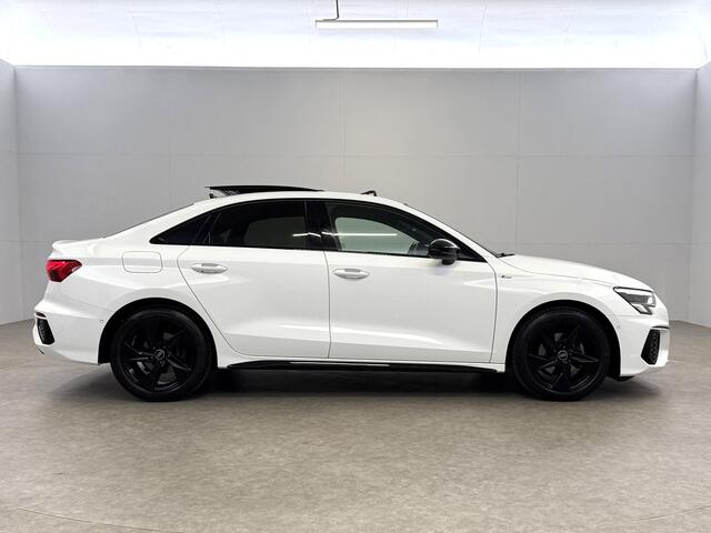 Audi A3 Limousine 35 TFSI S-Line Black Optic | Pano | Virtual | Carplay | Sfeer | Adap. Cruise | Parkeersens. | Keyless