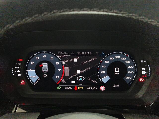 Audi A3 Limousine 35 TFSI S edition Panoramadak l Stoelverwarming