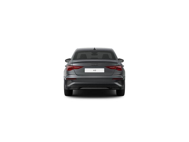 Audi A3 Limousine 30 TFSI S edition | 110 PK | Automaat | Stoelverwarming | Cruise control | Apple Carplay/Android Auto |
